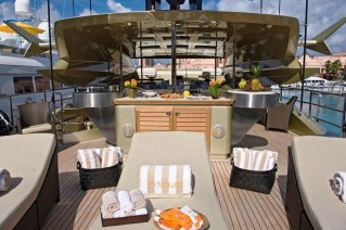 HOKULANI -- The Sun Deck